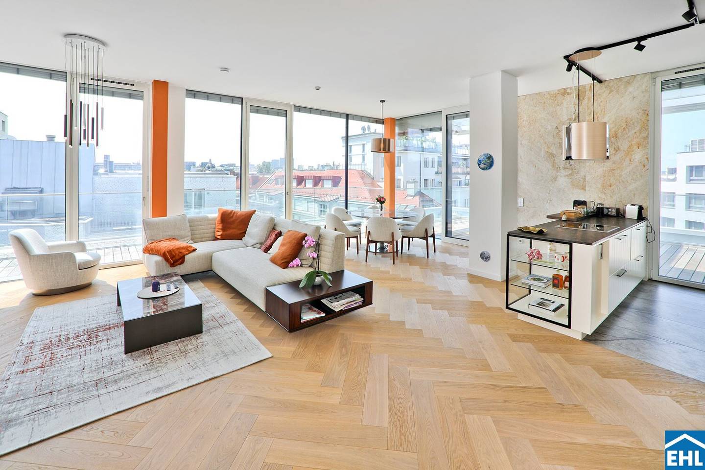 Penthouse im Botschaftsviertel Panoramablick Innenstadt