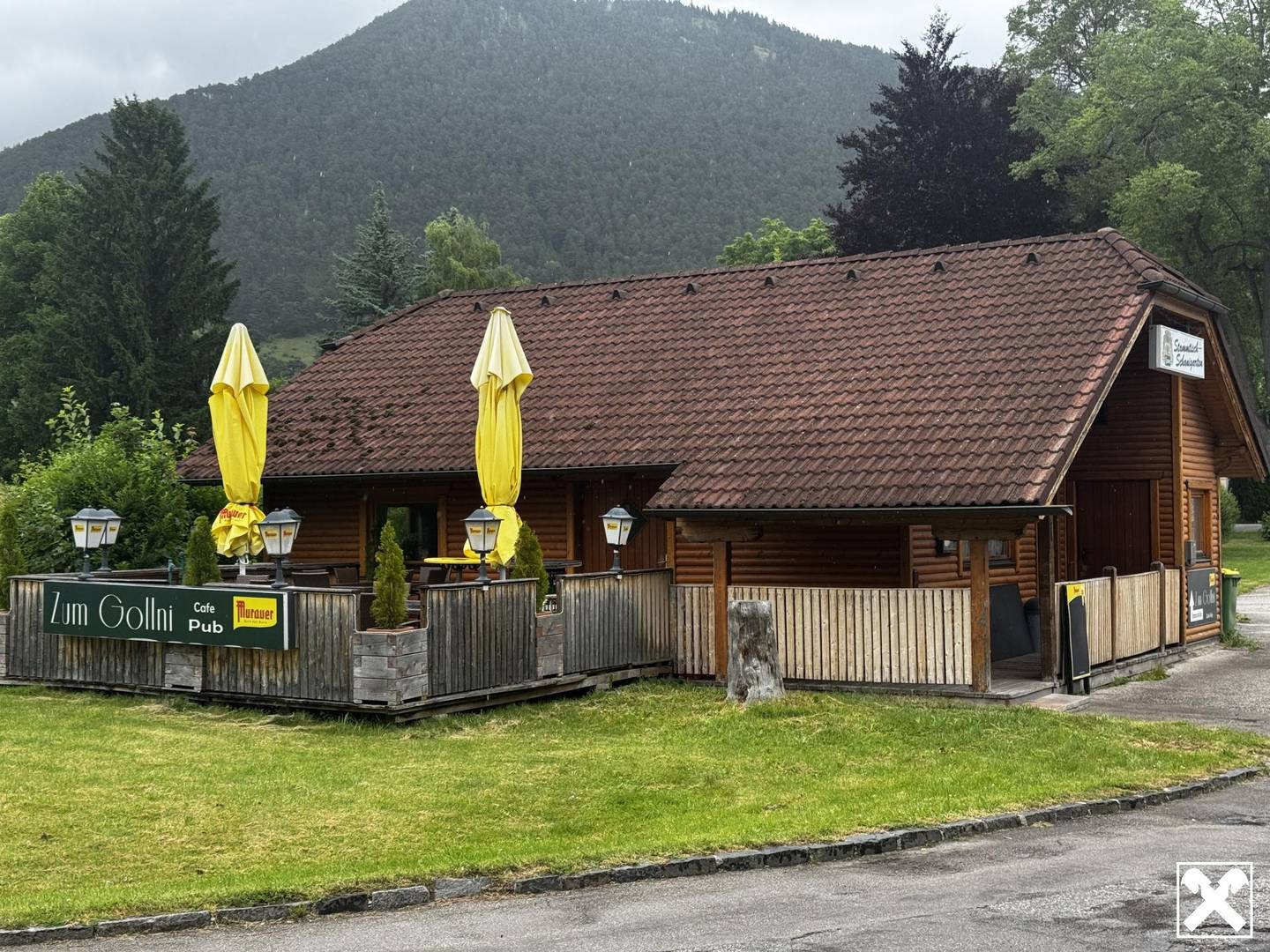 Ihr Lokal gleich neben der Zahnradbahn