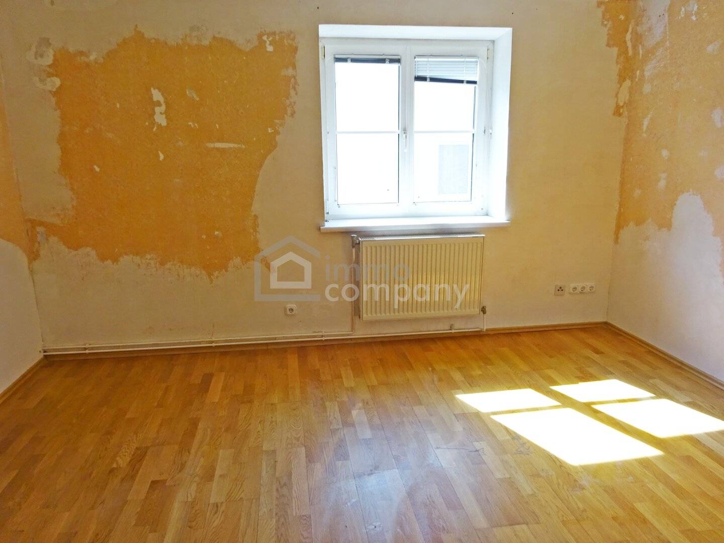 Wohnung mit Wohnküche zwei Zimmer ruhige Lage