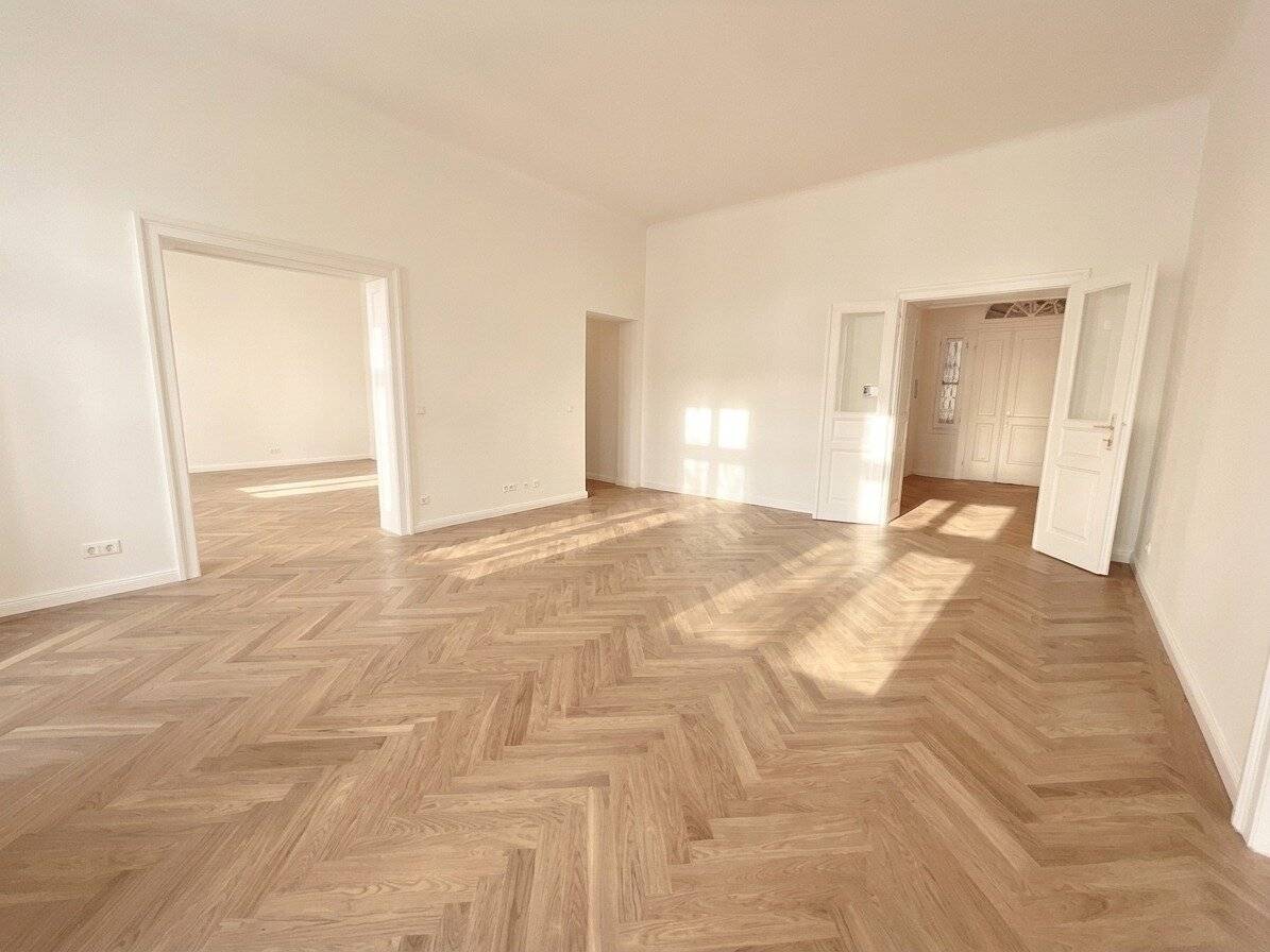 Denkmalgeschützte Wohnung mit Fußbodenheizung