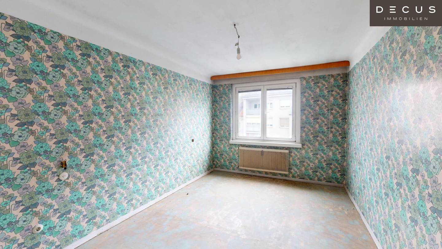 Attic apartment with west terrace and lift