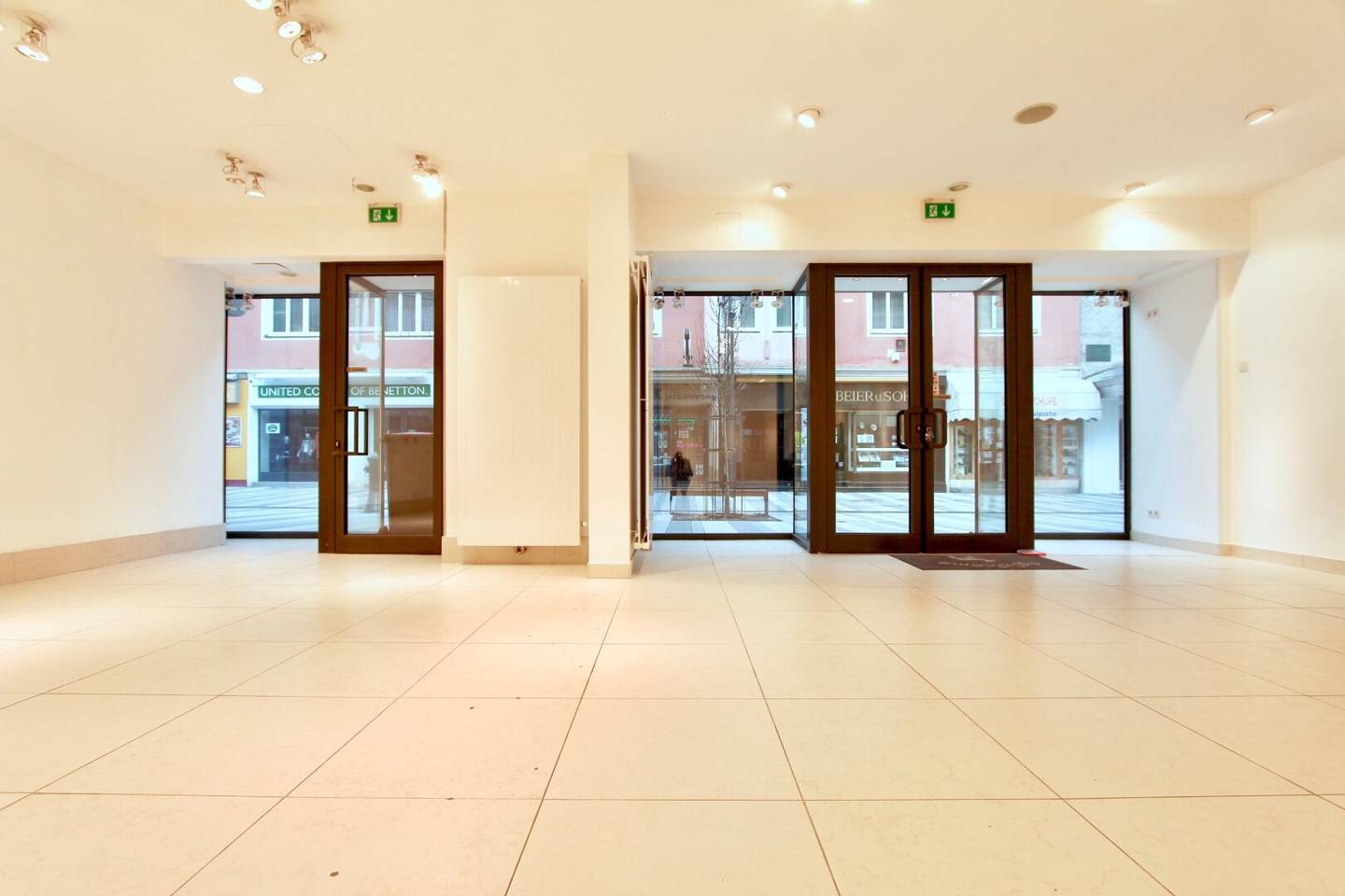 Liegenschaft der Extraklasse – Perfekt revitalisiertes Stadthaus mit Charme im Herzen Wiener Neustadts