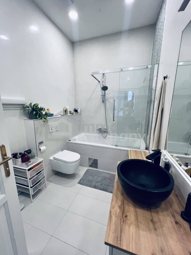 Stilvolle 2-Zimmer-Wohnung im Zentrum Wiens (1030) mit offener Küche