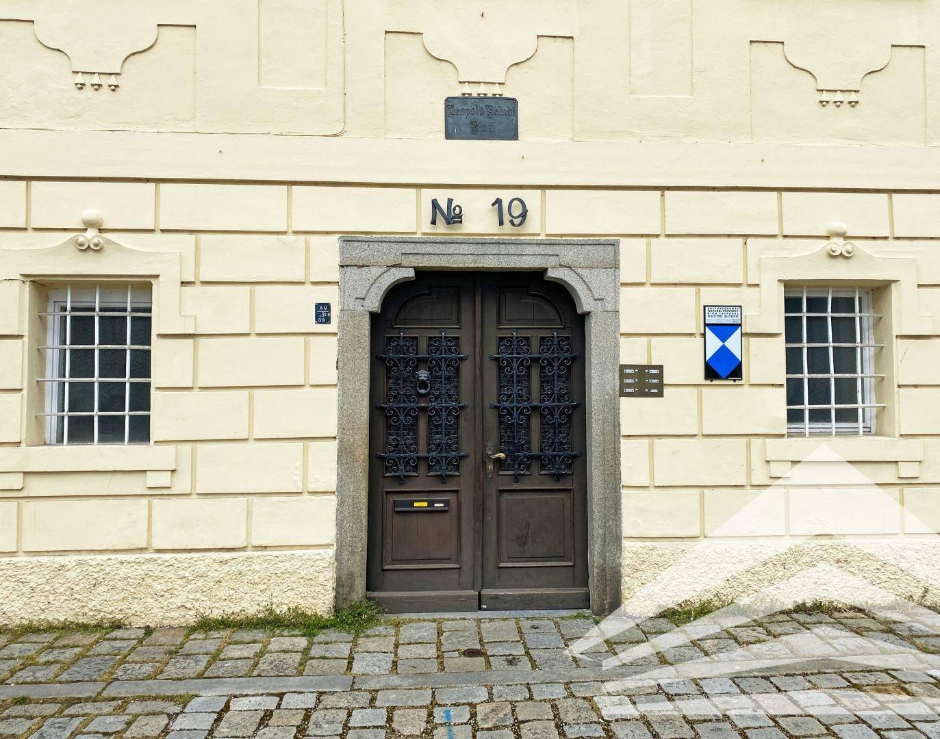 Historisches Stadthaus-Duo mit Entwicklungspotenzial in Mauthausen