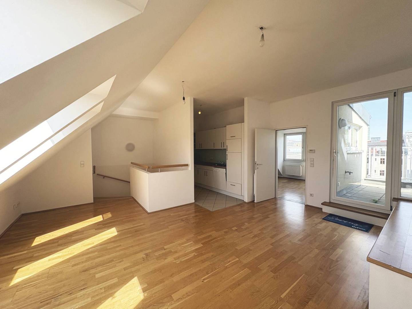 Dachgeschosswohnung mit Terrasse ruhiger Lage