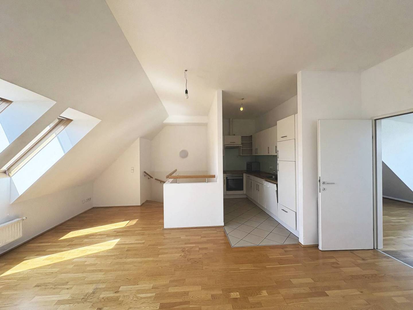 Dachgeschosswohnung mit Terrasse ruhiger Lage