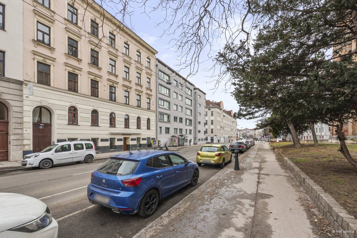 1-Zimmer-Büro 34m² Familienplatz
