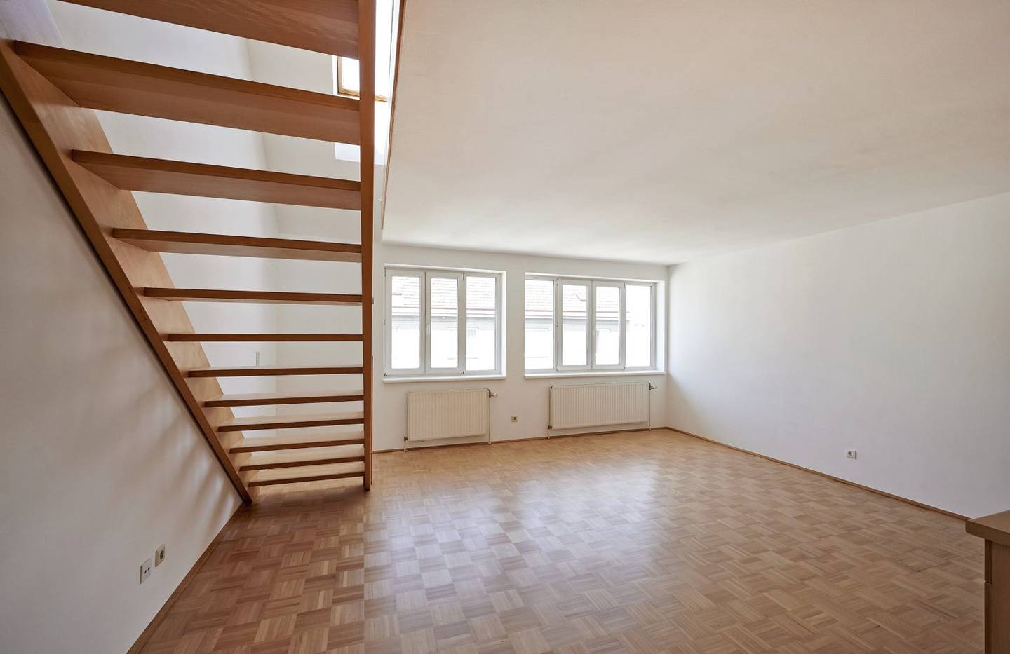 Maisonette apartment near Amalienbad in quiet courtyard setting with terrace