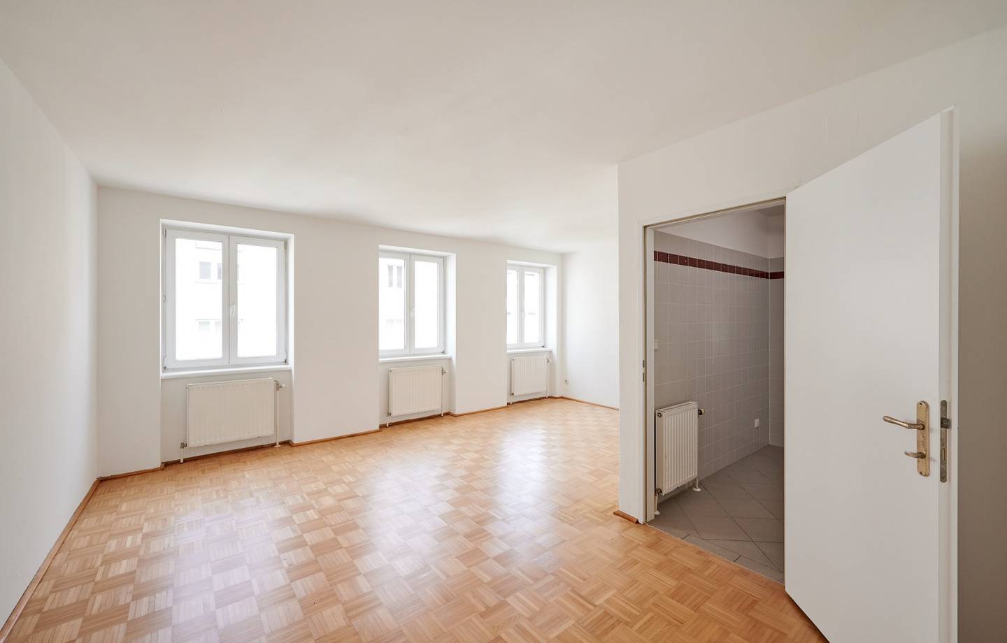 Apartment in an old building near Amalienbad with elevator