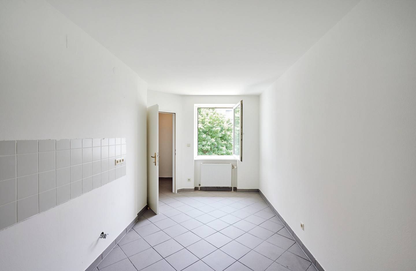 Apartment in an old building near Amalienbad with elevator