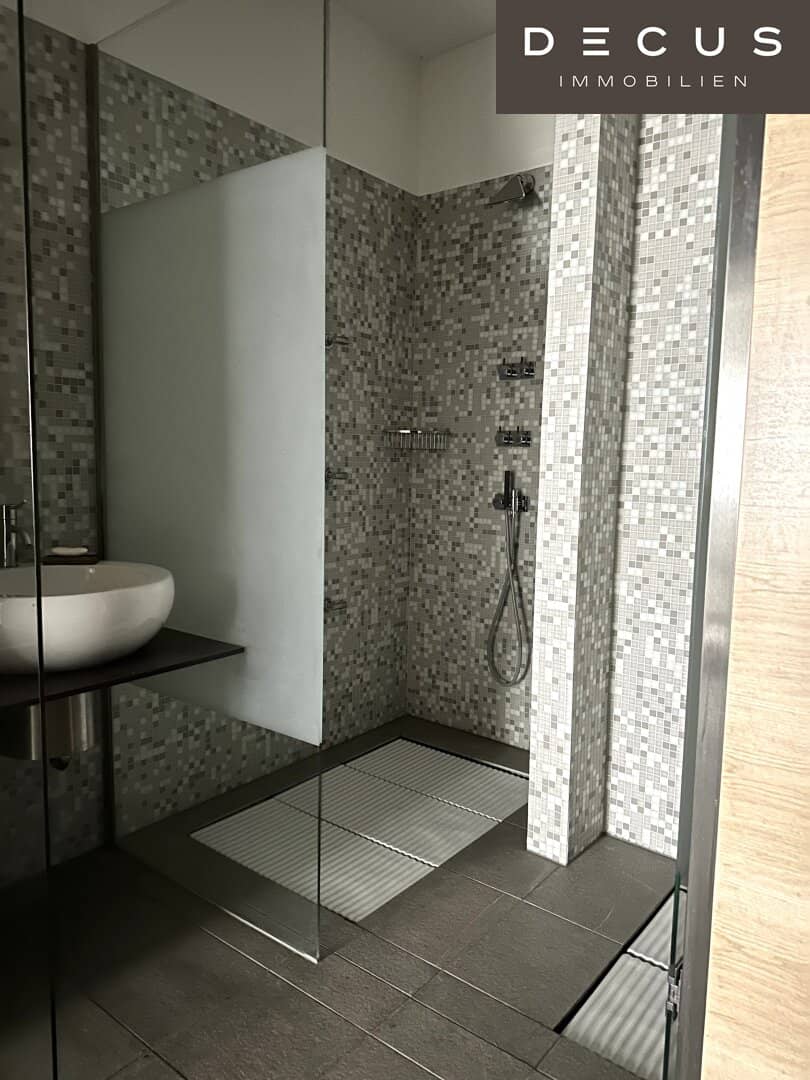 Nußdorfer Platz | Graduated Rent | Spaces over 2 Floors with Terrace