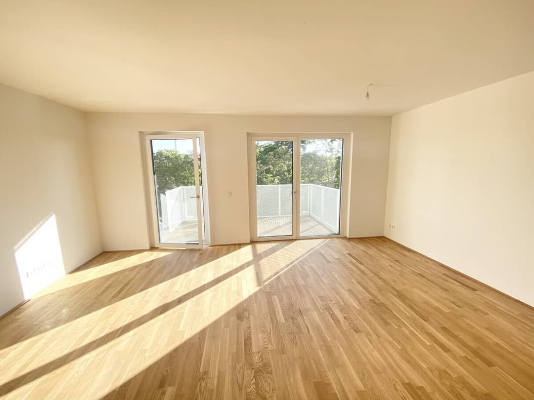 Erstbezug Wohnung mit Garten und zwei Terrassen