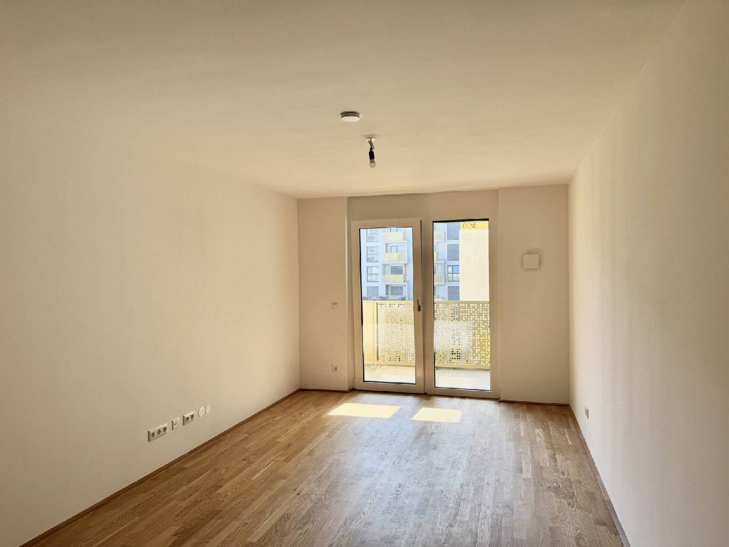 Newly built apartment near Alte Donau