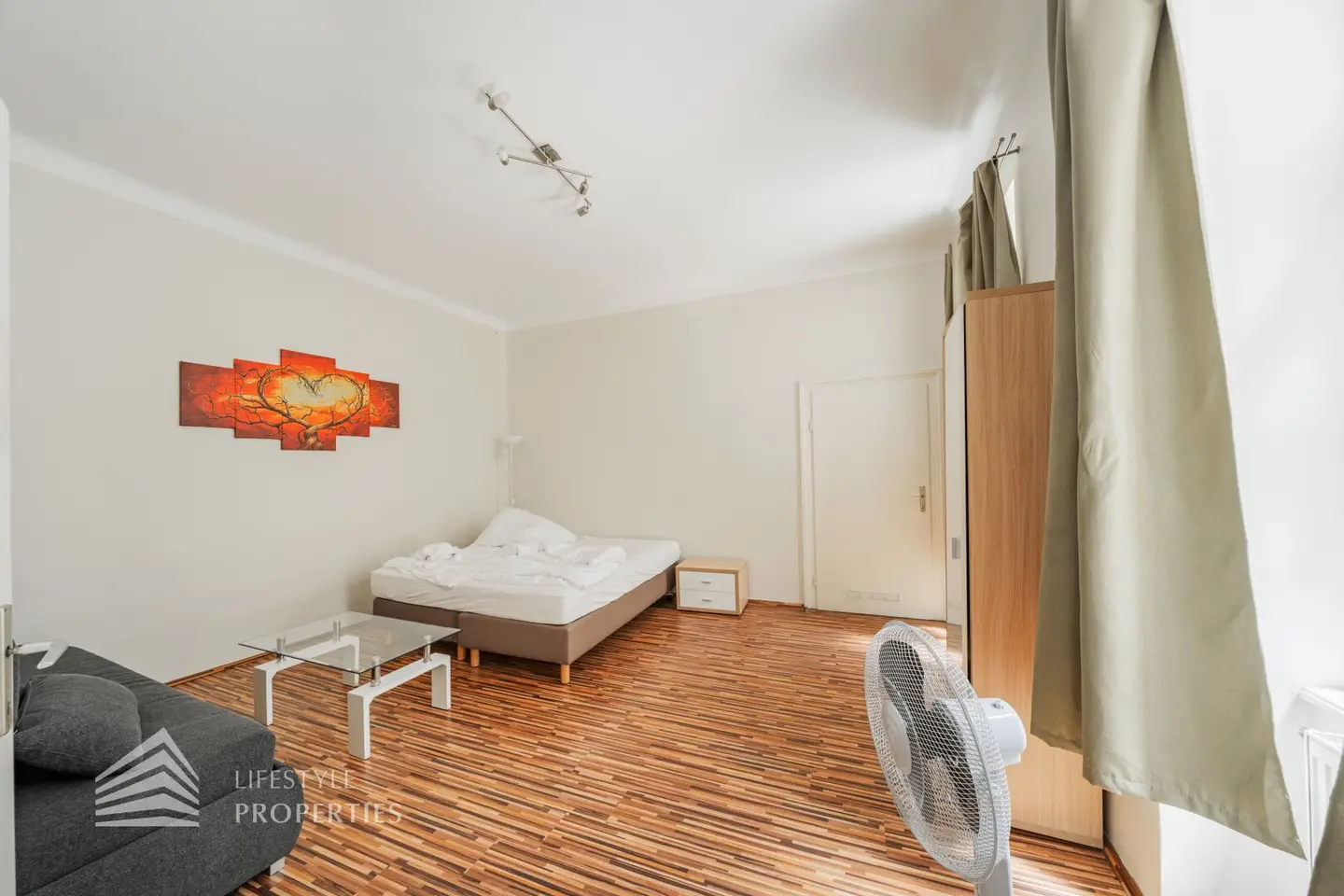 Apartment near Enkplatz with U3 access
