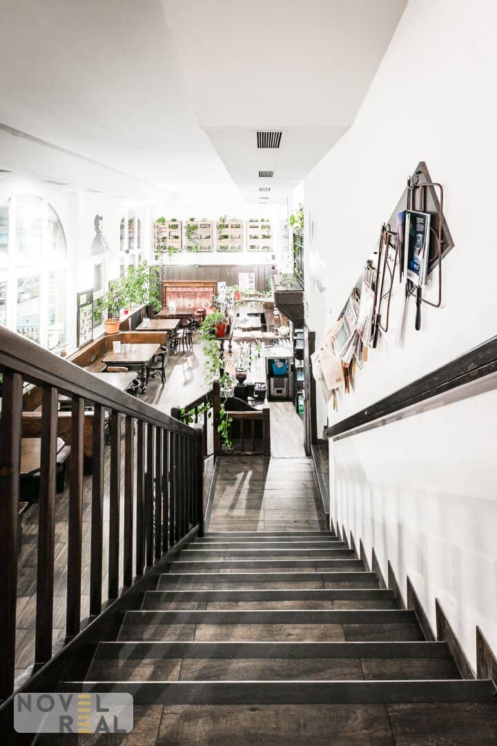 Exclusive real estate package: hospitality business, gastronomy and apartment in the heart of Vienna