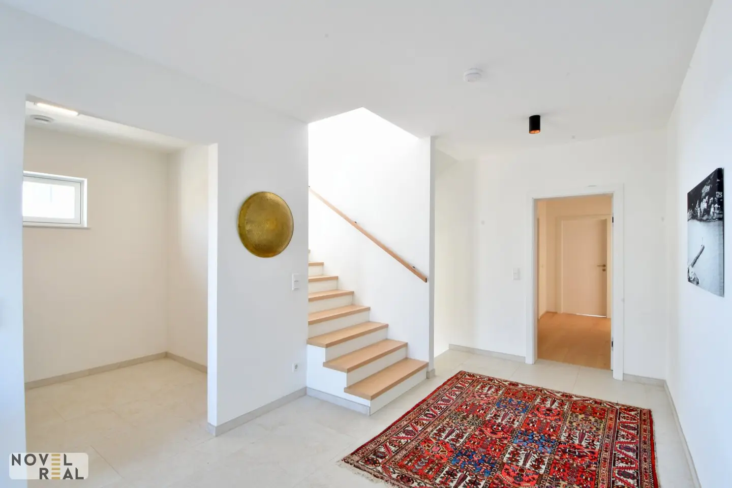 Modern villa with dream distant view in Neusiedl am See - an alternative to Schwechat