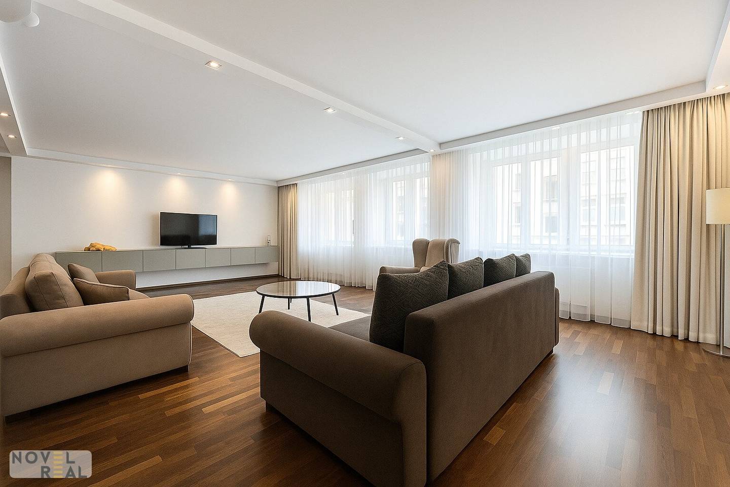 Exclusive city residence in Vienna prime location in renowned hotel ambience