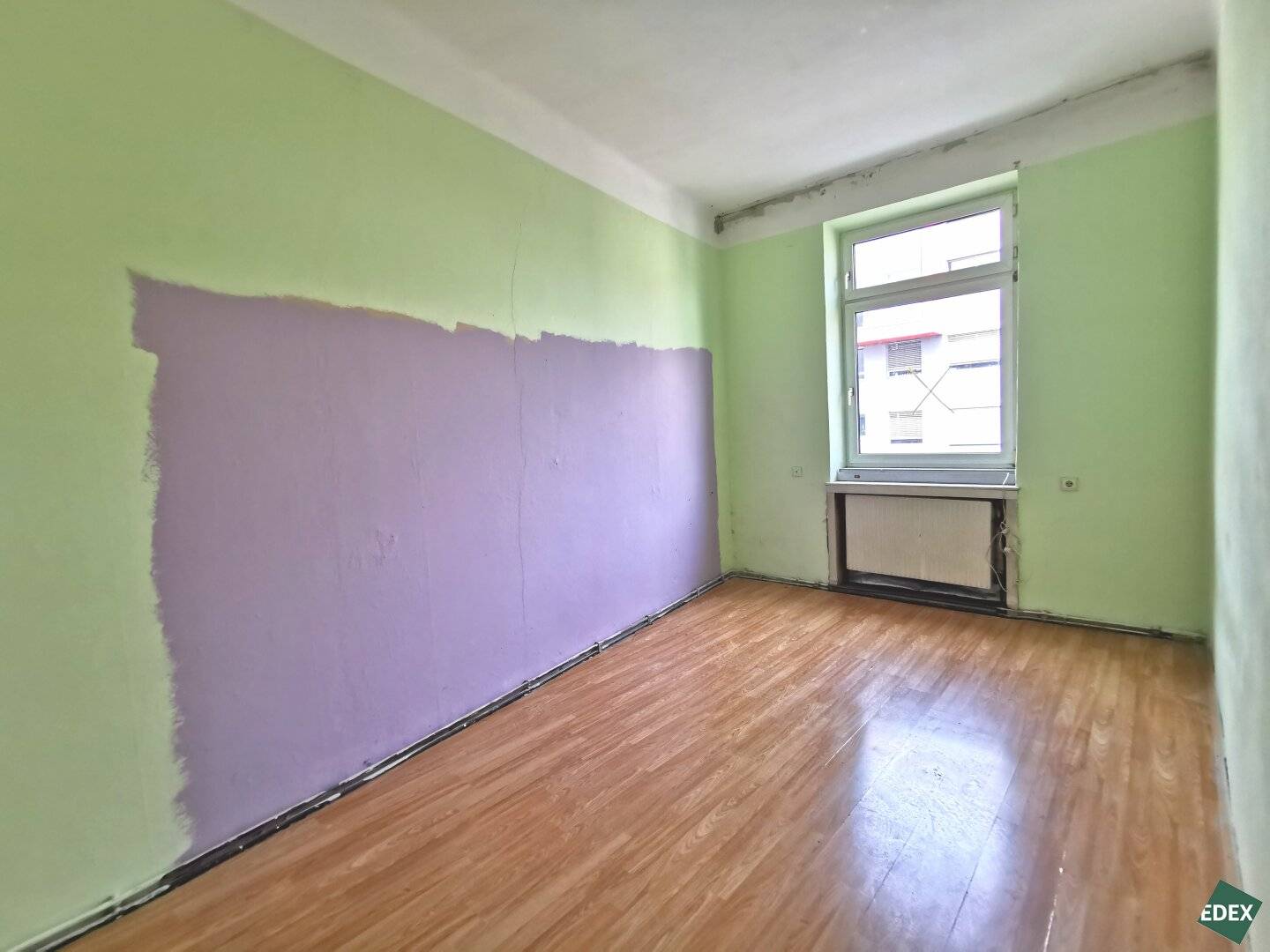 Sanierungsbedürftige Zwei-Zimmer-Wohnung unweit vom Donaukanal