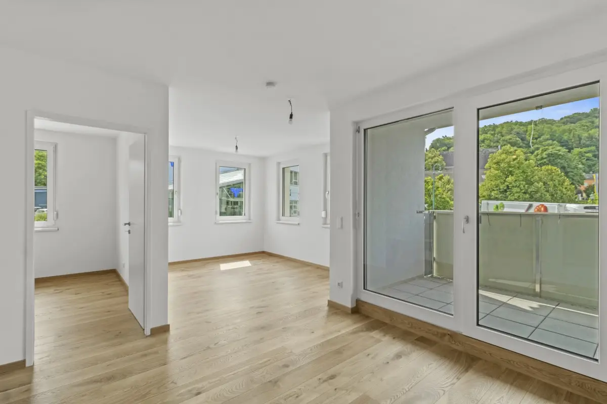 New build apartment with loggia in green location commission free