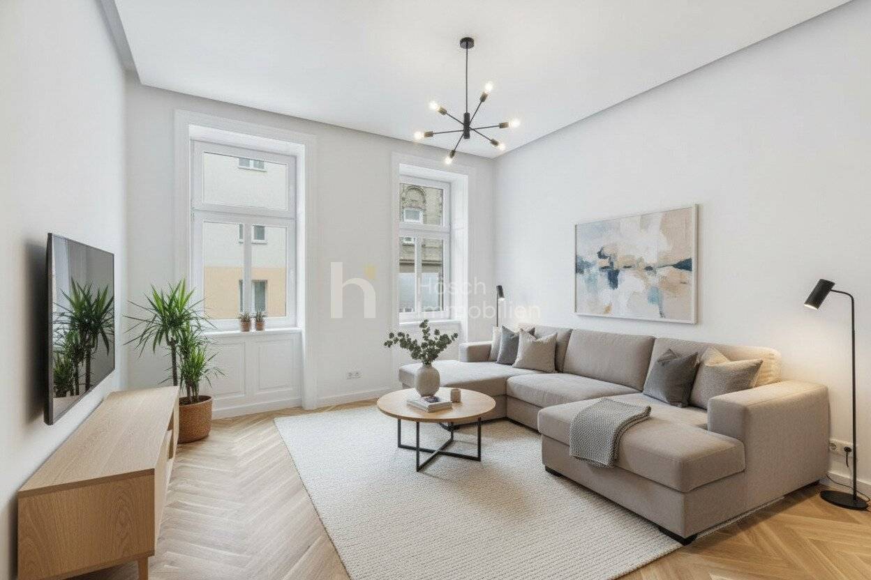 First class renovated old building apartment