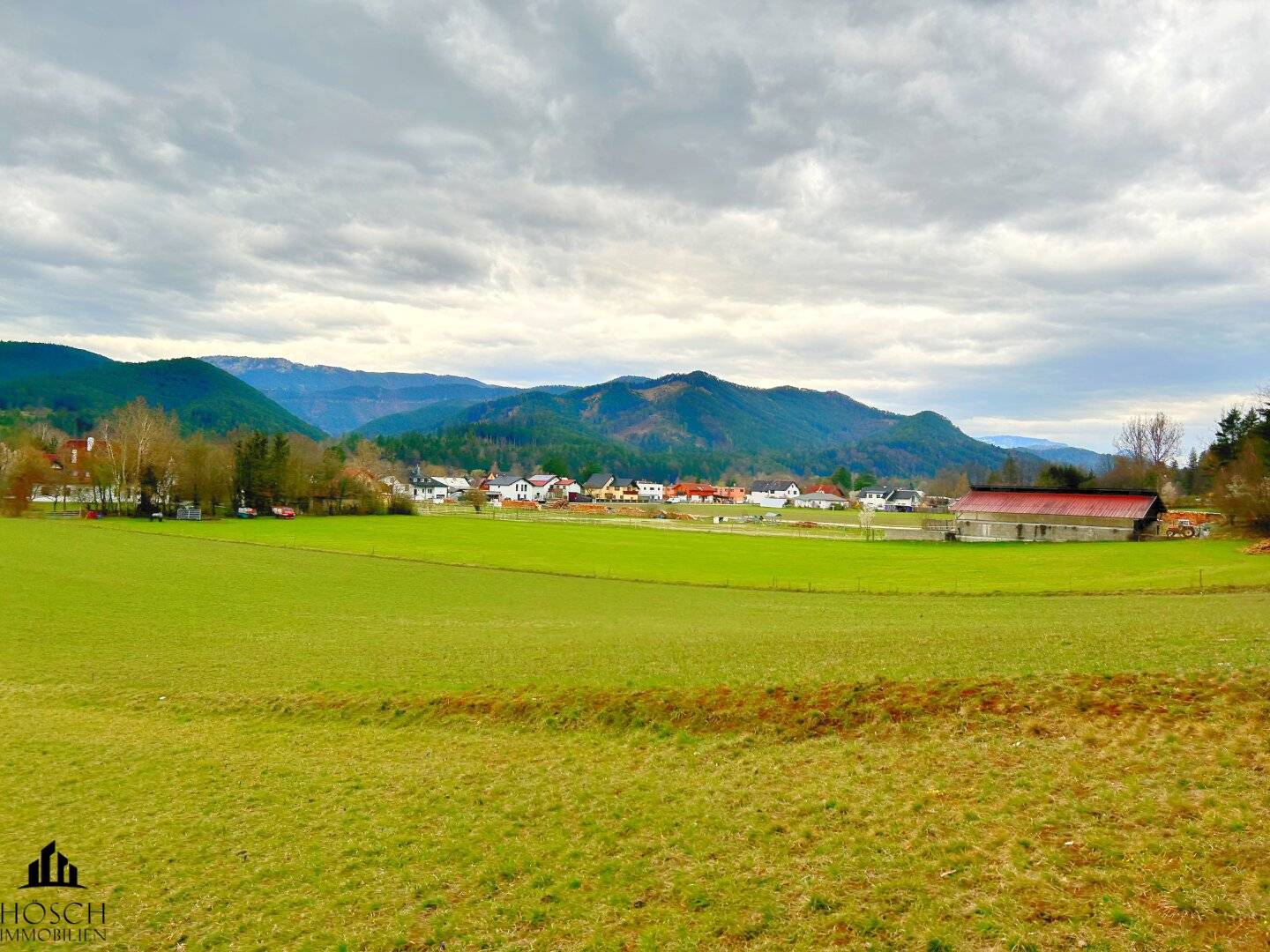 Grundstück in Pernitz mit Bergblick, 8.000 m², Bauland 1.589 m²