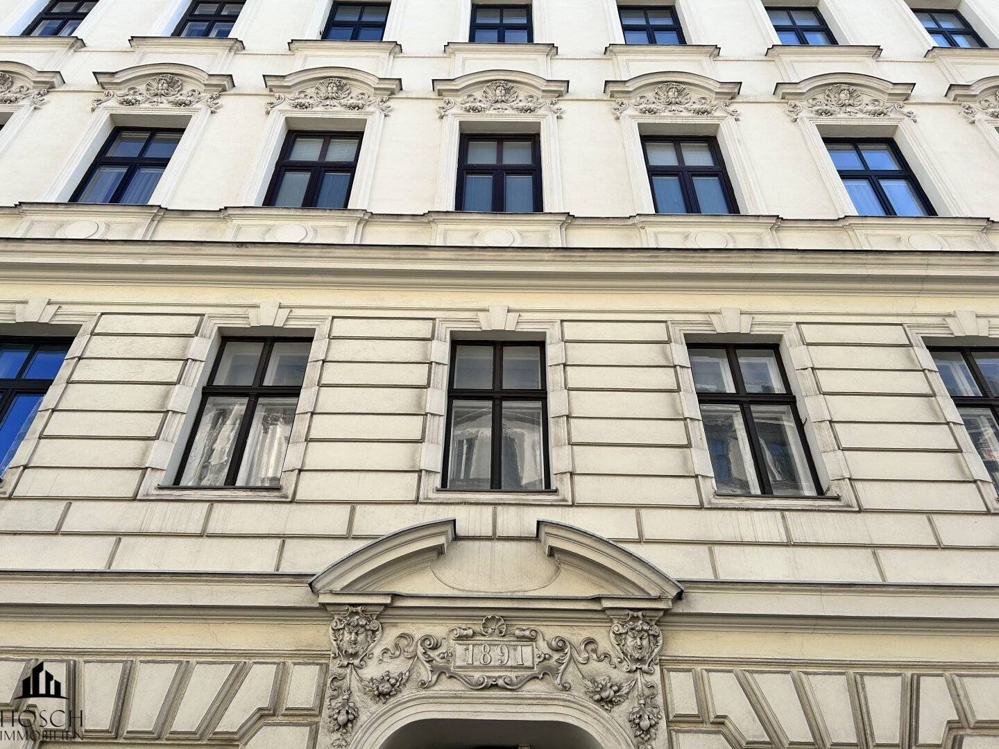 Exklusive Ordination mit Gestaltungsfreiheit | high-end-Sanierung | exzellente Lage