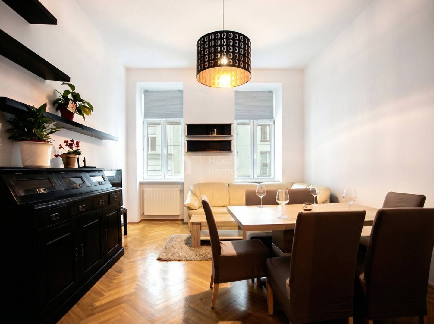 Old building apartment near Prater Augarten balcony