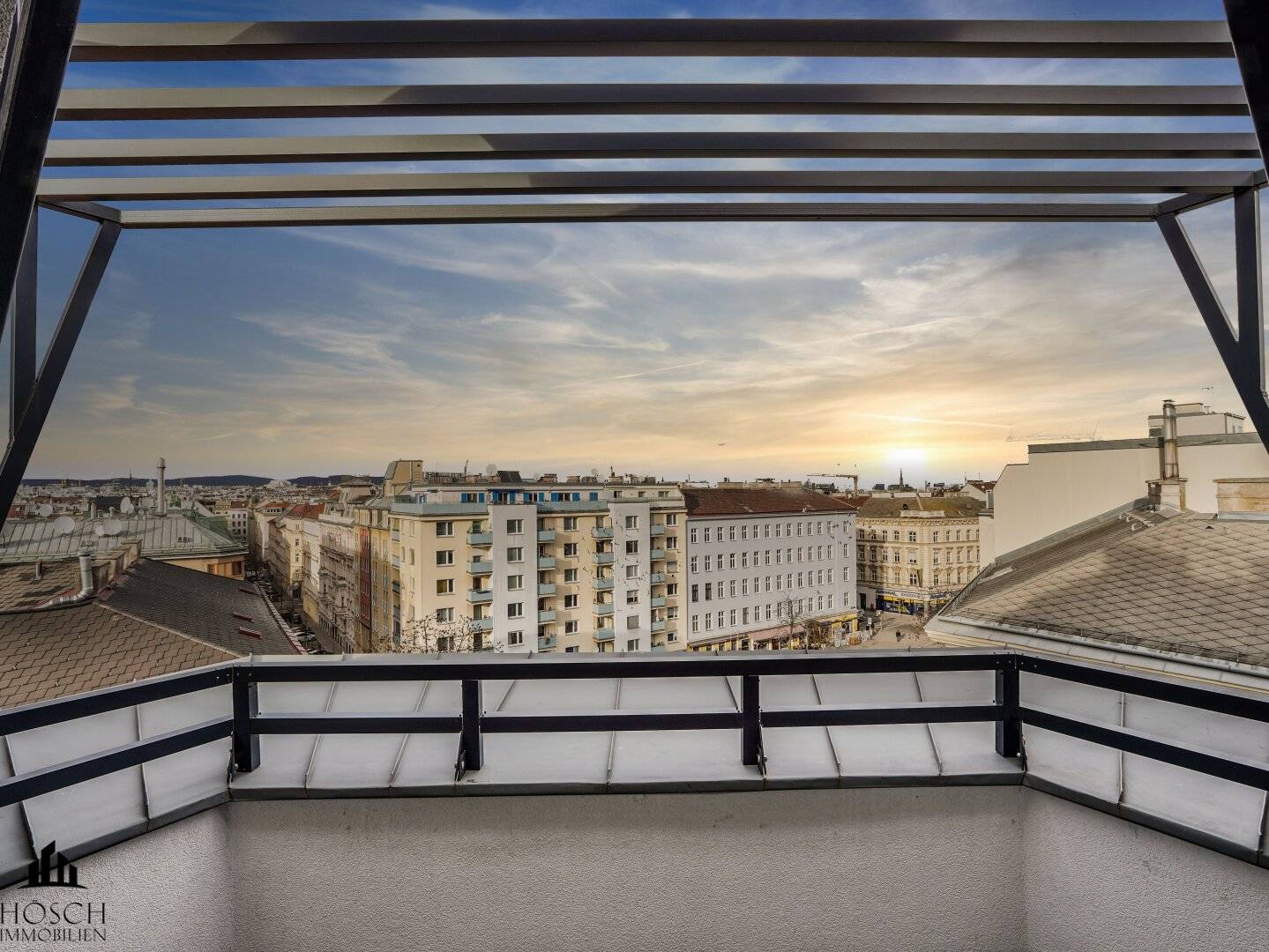 Dachgeschosswohnung Margareten Neubau mit Terrasse