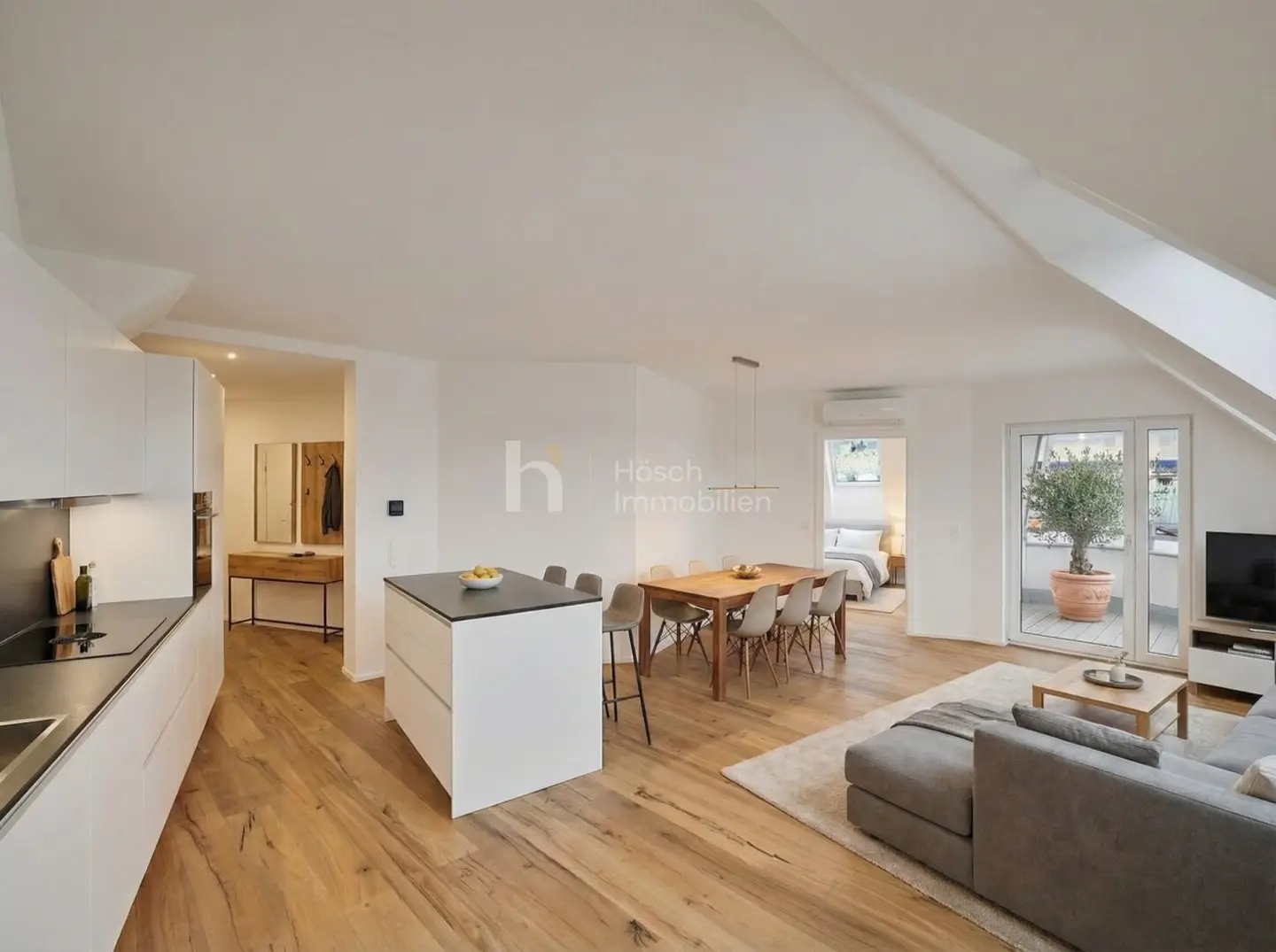 Dachgeschosswohnung Margareten Neubau mit Terrasse