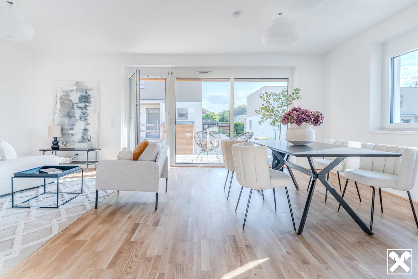 Familienwohnung mit Eigengarten und Stellplatz