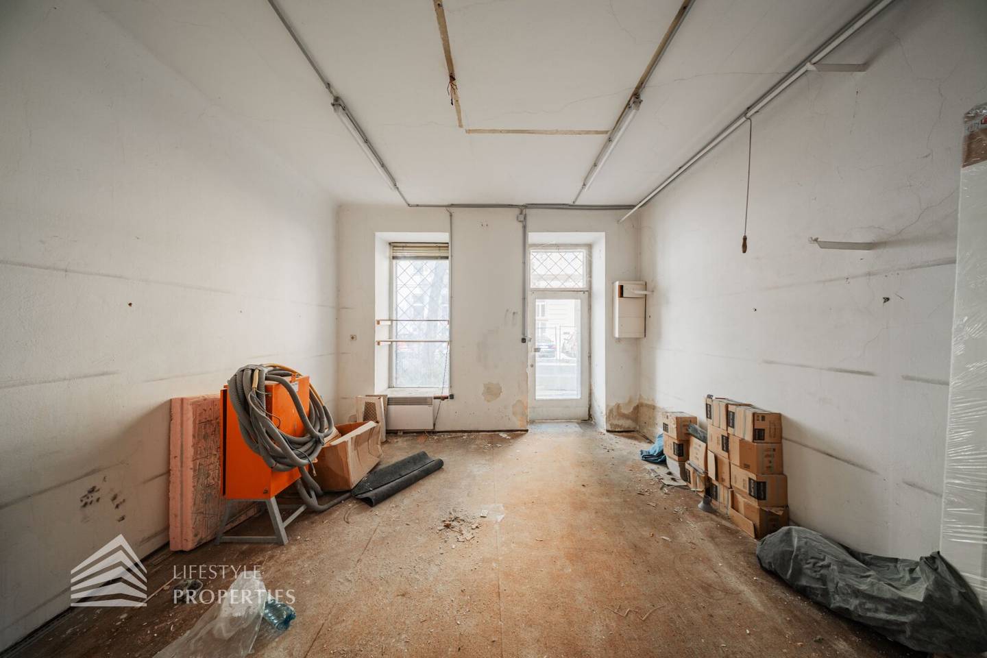 Bright commercial premises near Prater