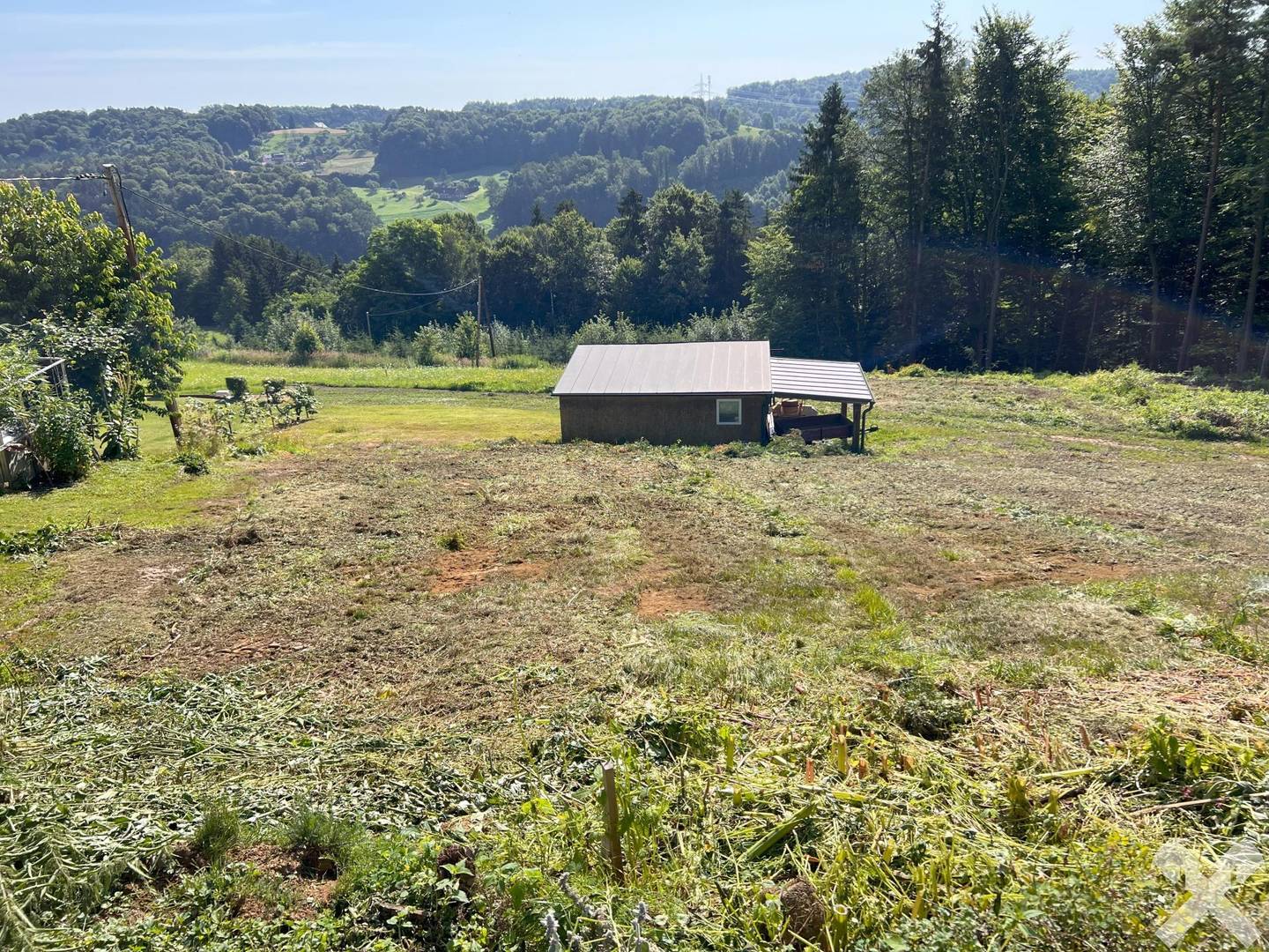 Großes, sonniges Baugrundstück in Hanglage bei Gnaning