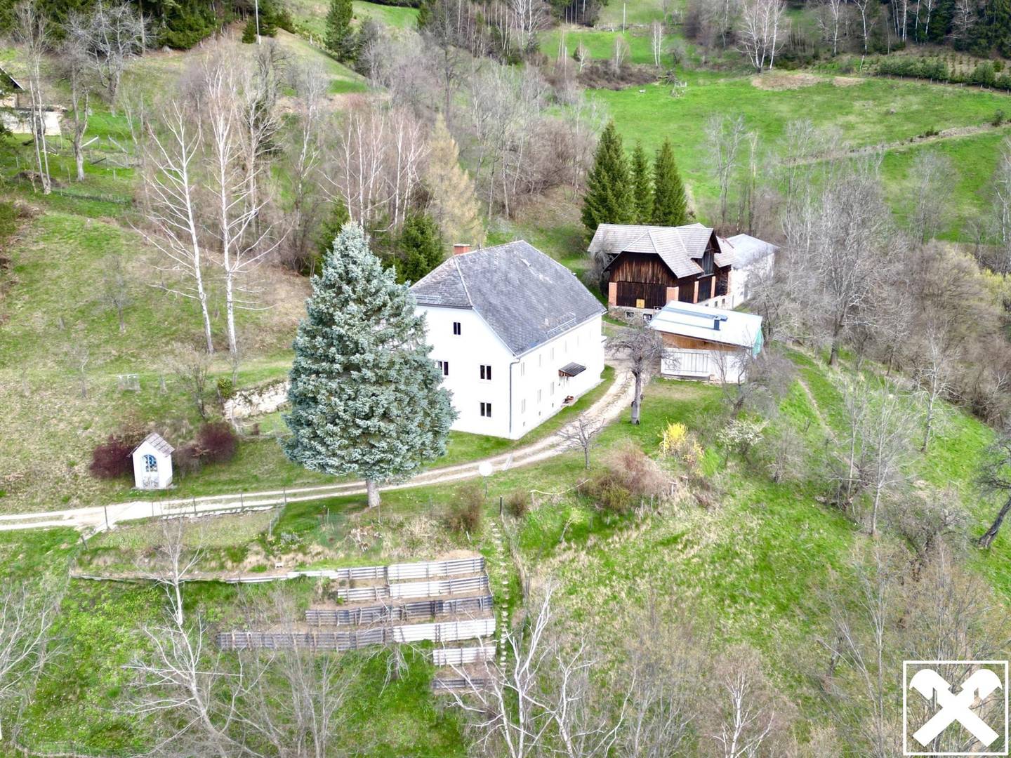 !Preisreduktion! Absolute Ruhelage - Landwirtschaft mit Panoramablick im Süden Kärntens