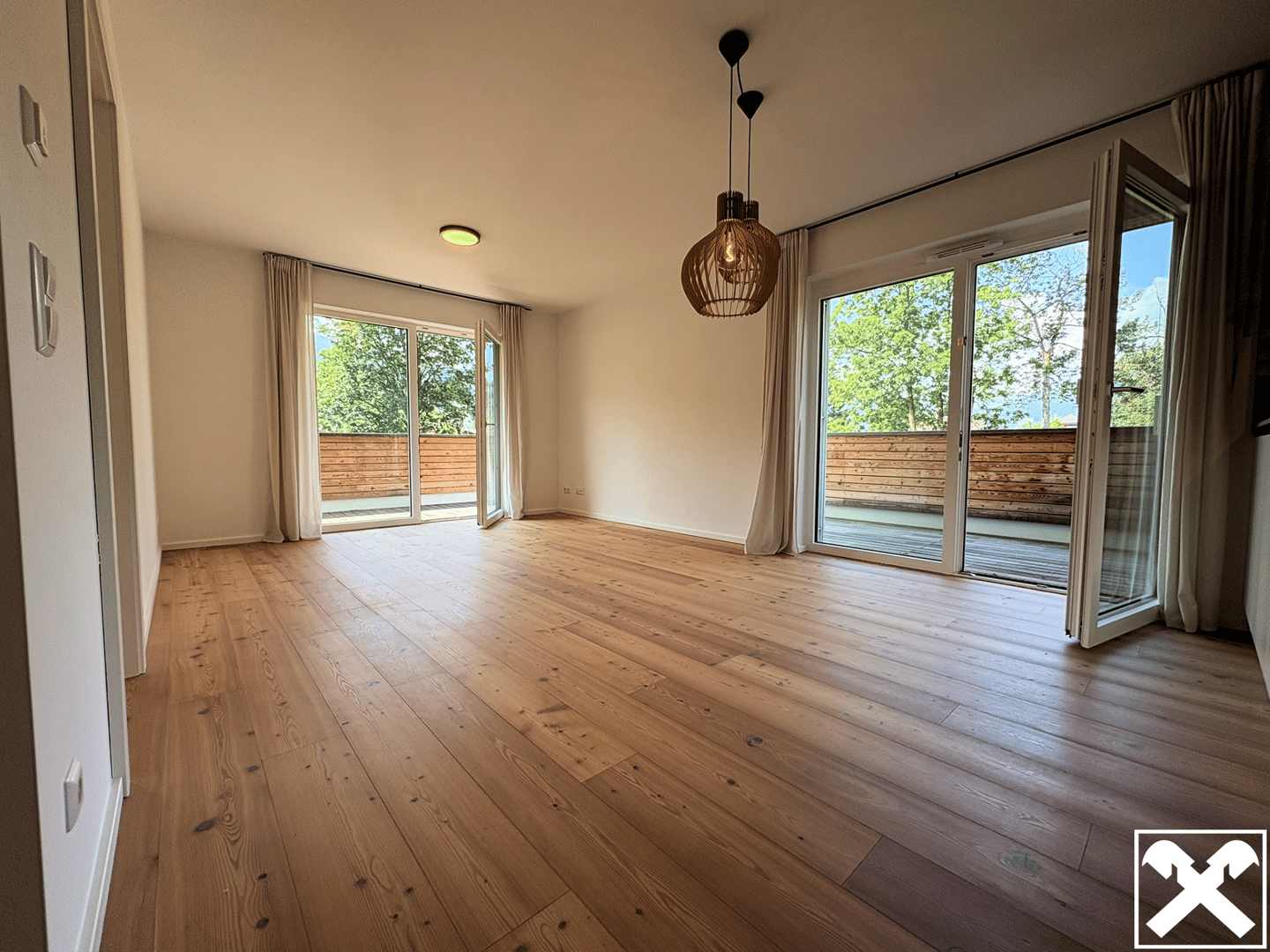 Apartment with large balcony and private sauna