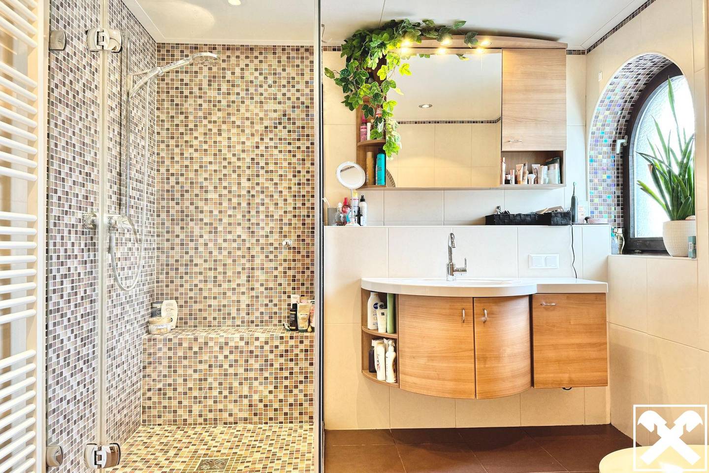 Maisonettewohnung mit privatem Garten und Kamin