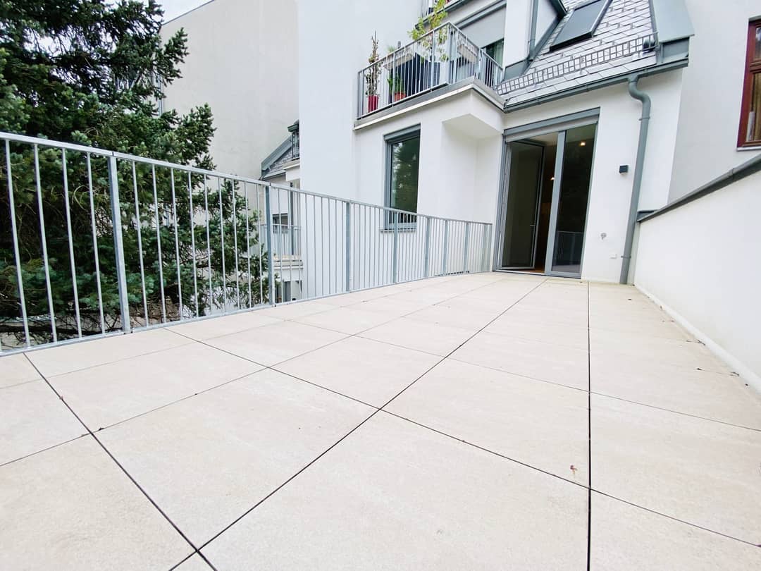 Wohnung Erstbezug nach Sanierung mit hofseitiger Terrasse
