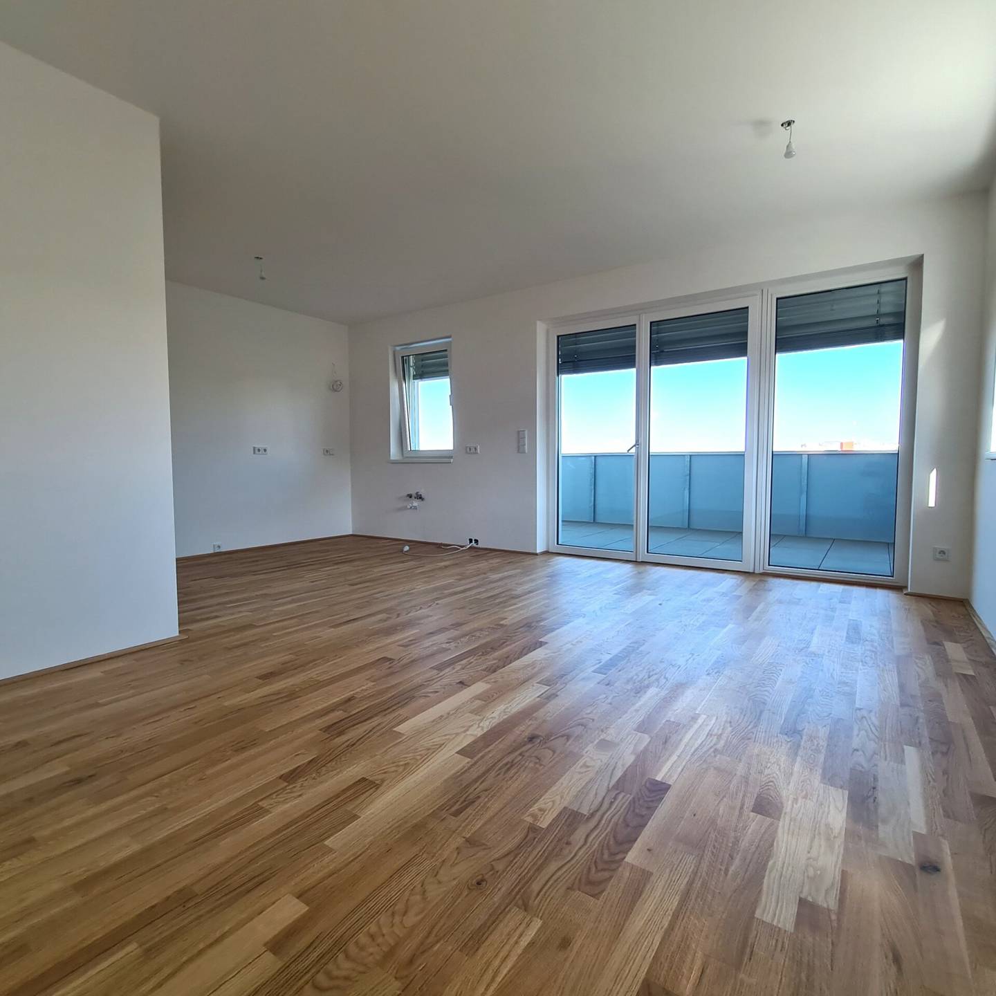 Brand new apartment in Altenberg center loggia