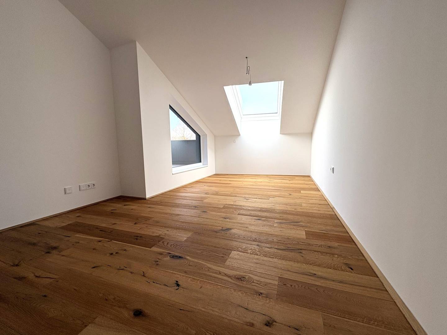 Top floor apartment newly constructed with terrace