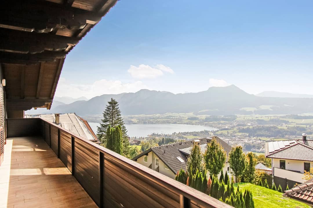 Mehrfamilienhaus am Mondseeberg mit Seeblick, 219 m², 10 Zimmer