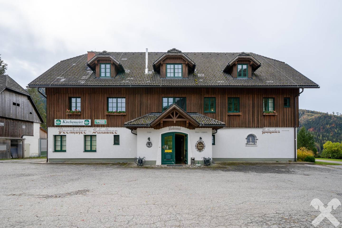 Ein Ort, ein Herz, ein Kirchenwirt – Pachten und Beleben Sie den Kirchenwirt