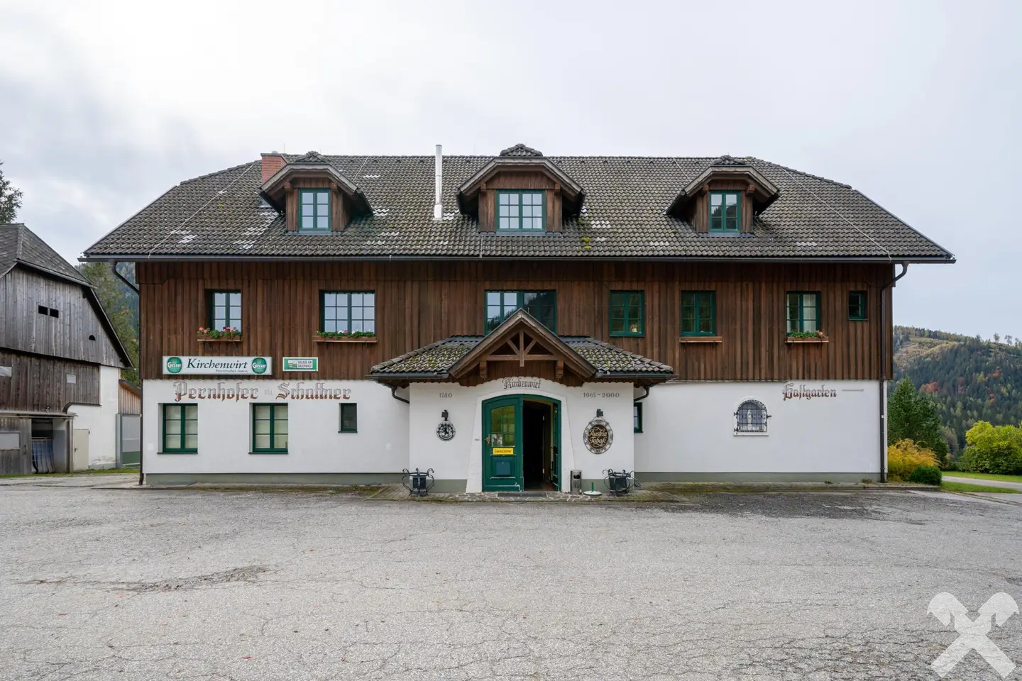 Ein Ort, ein Herz, ein Kirchenwirt – Pachten und Beleben Sie den Kirchenwirt