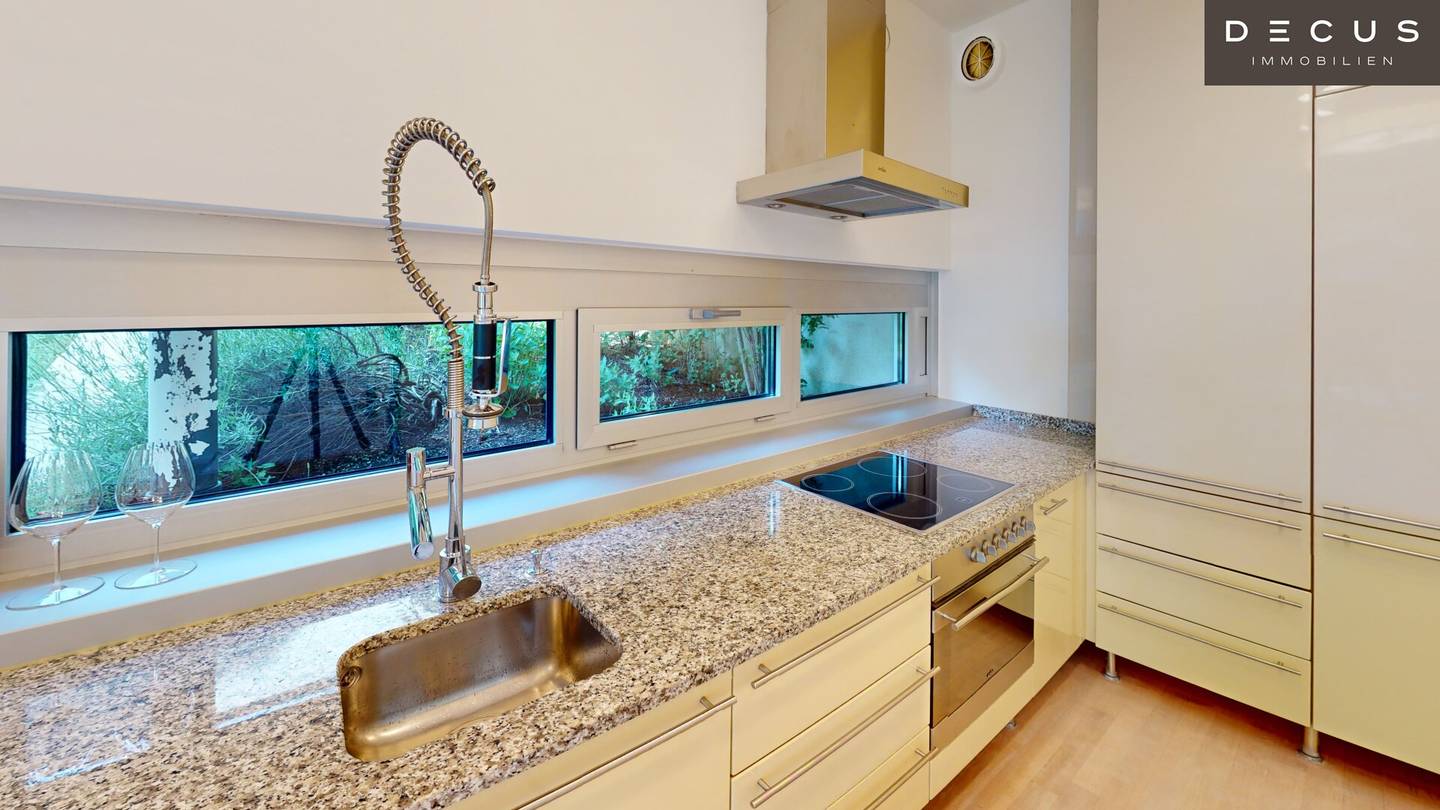 Apartment with garden and terrace including garage