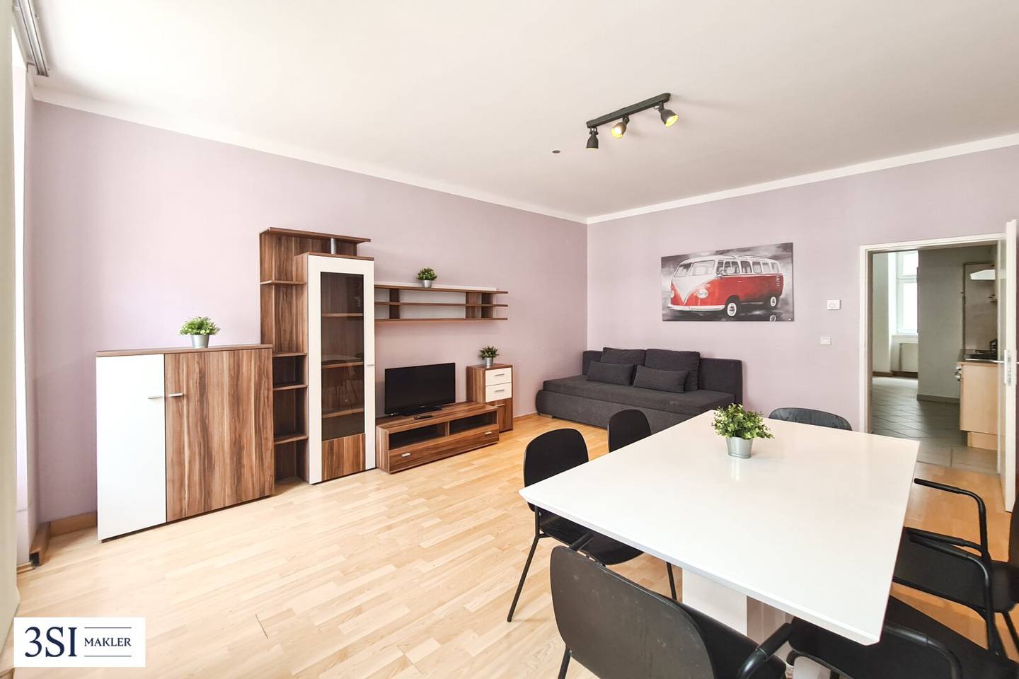 Charming 2-room apartment in 1100 Vienna, perfect for investors or owner-occupiers