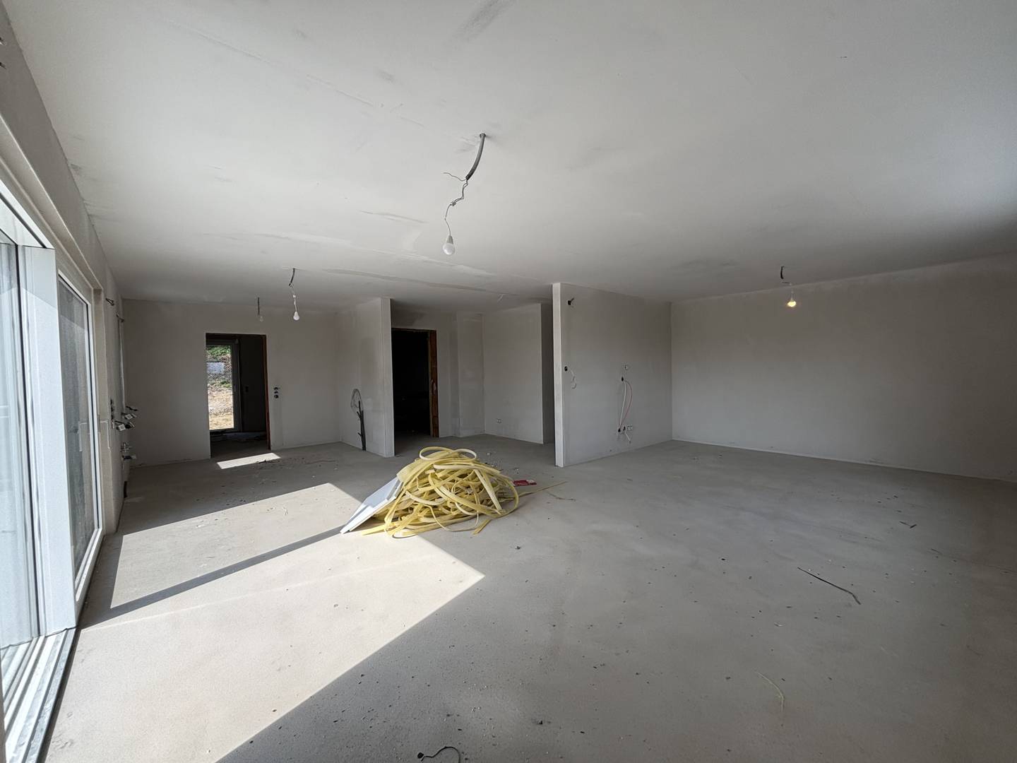 Penthouse with roof terrace and garden downtown