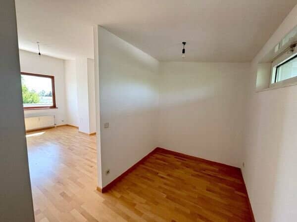MEIN ZUHAUSE MITTEN IM GRÜNEN inkl. STELLPLATZ