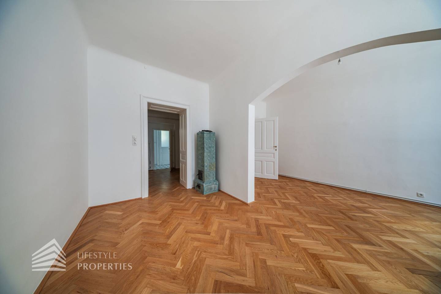 Helle Parterre Wohnung nahe Einsiedlerpark