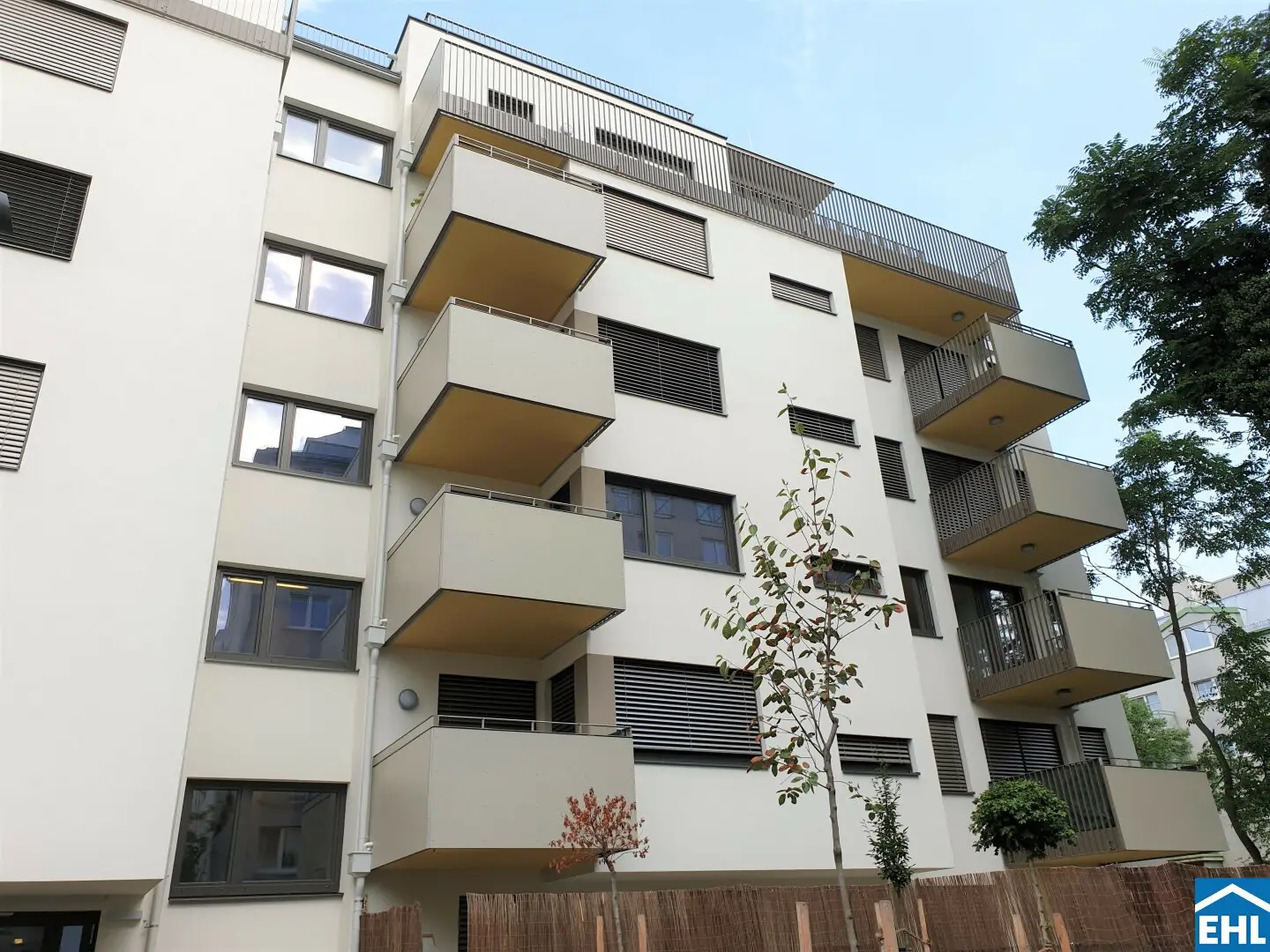 New building near the Floridsdorfer Wasserpark