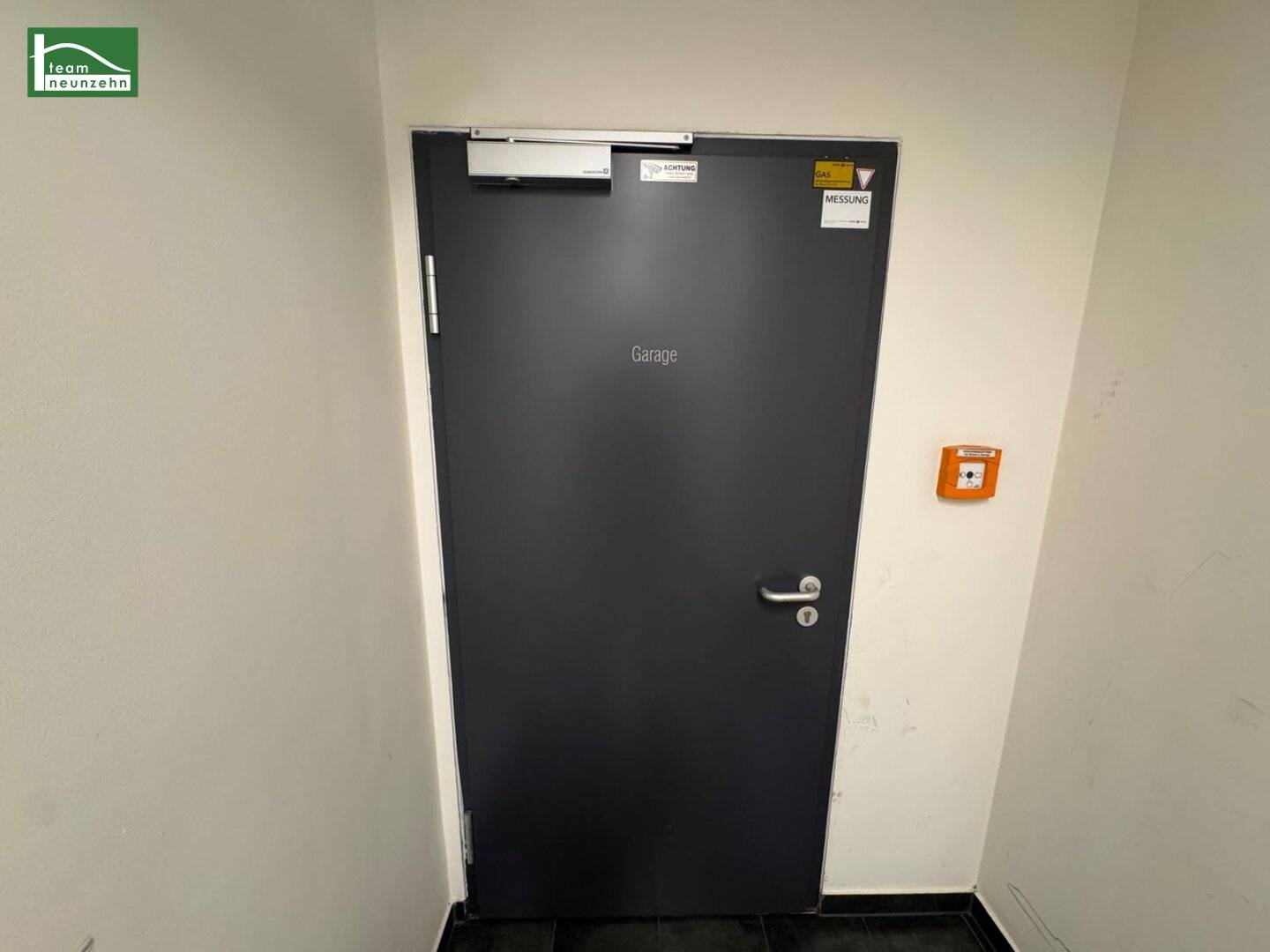 No more searching for parking – underground parking space available in Simmering