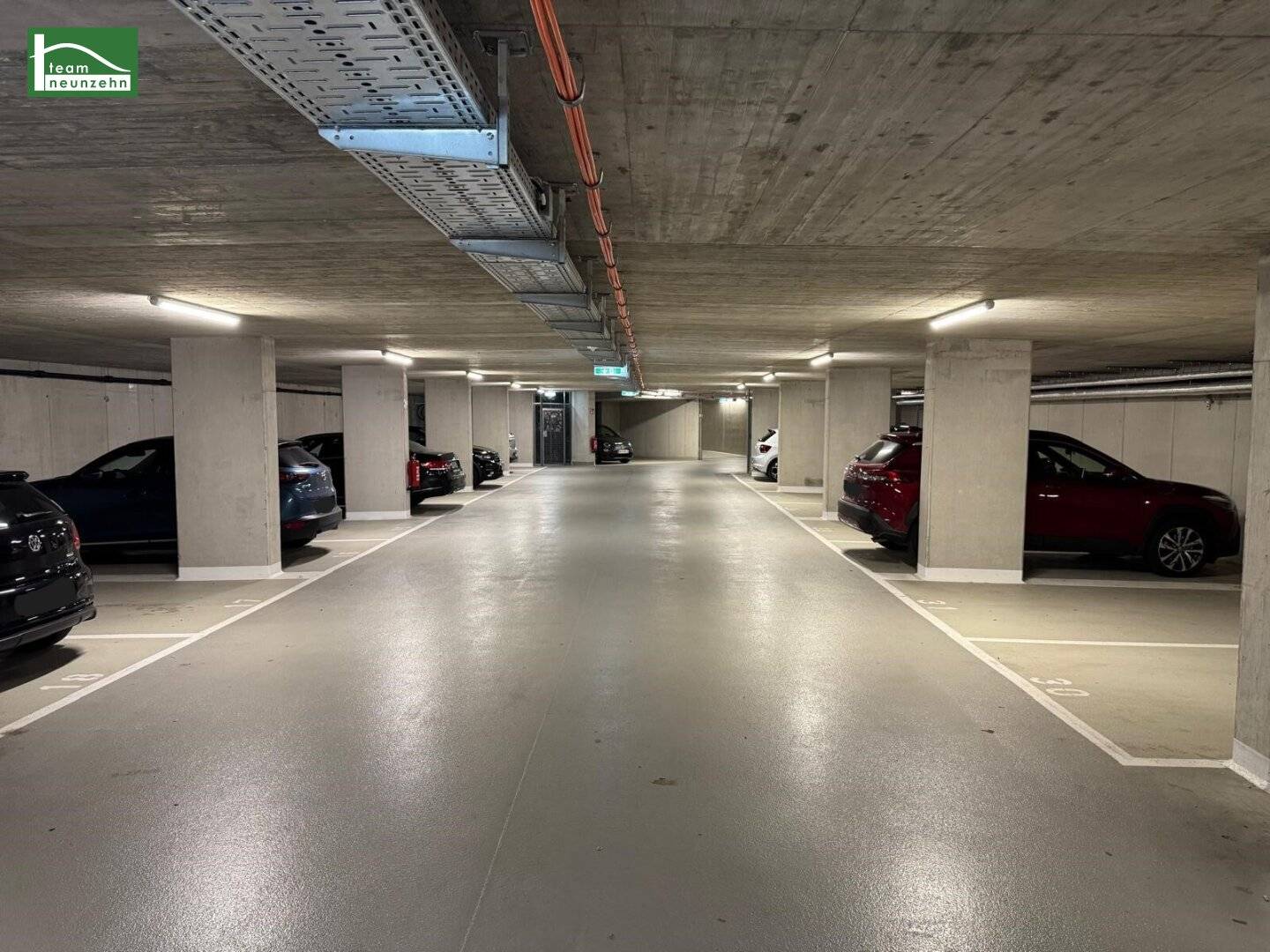 No more searching for parking – underground parking space available in Simmering