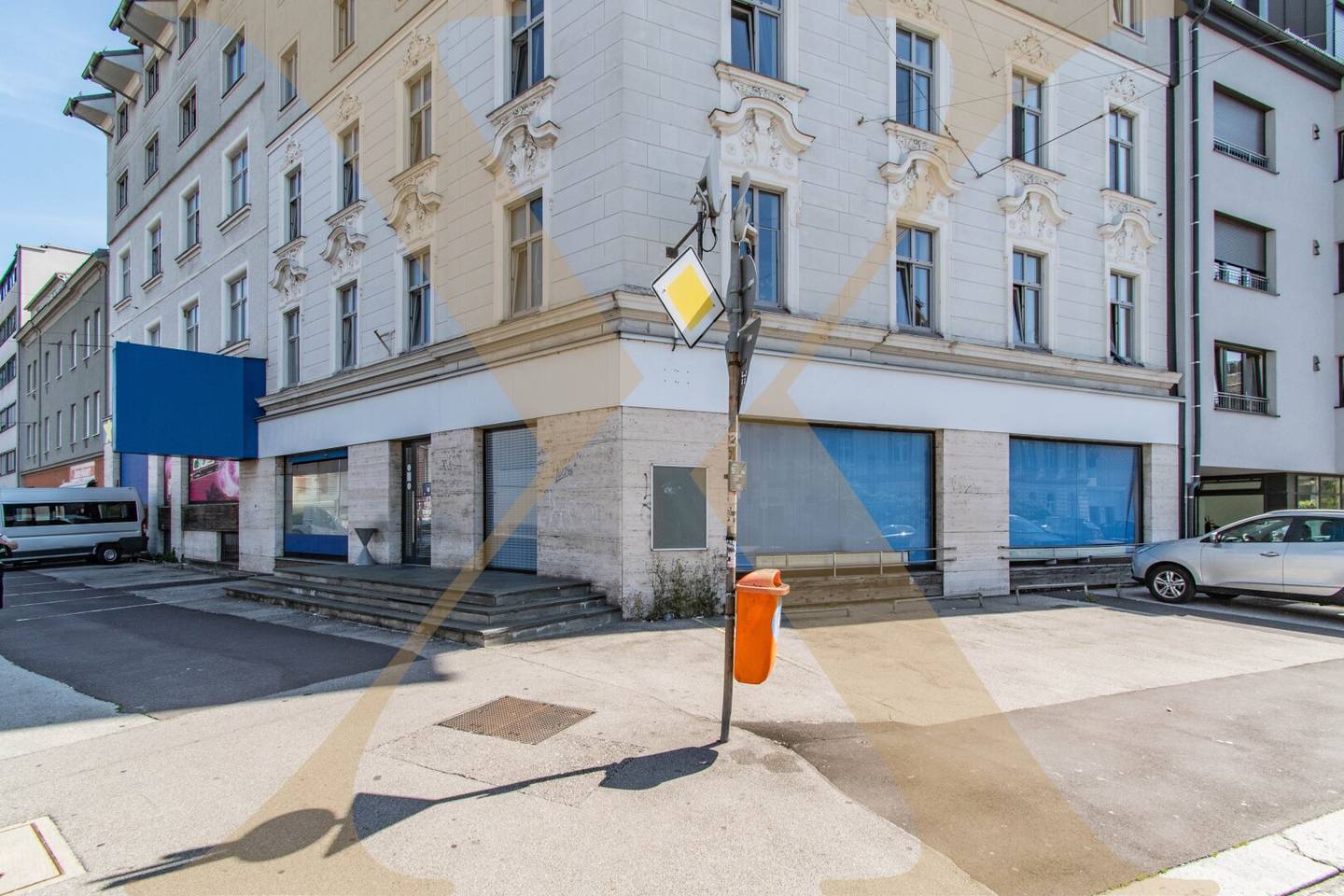 Versatile commercial space in a central location in Linz for rent